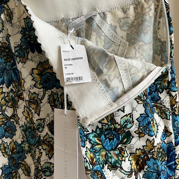 Stella McCartney Runway Bike Shorts - Picture 5 of 8